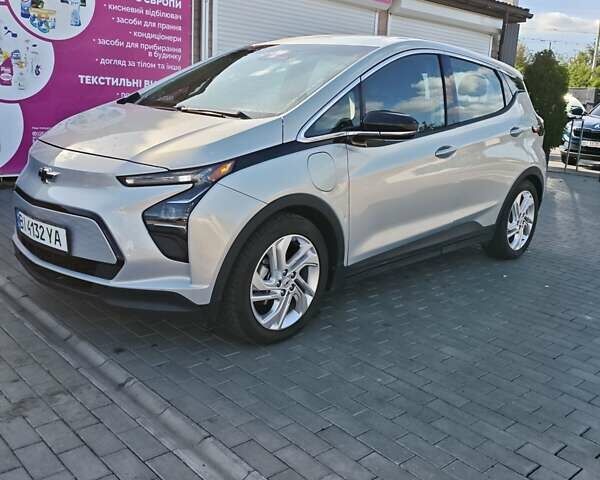 Серый Шевроле Bolt EV, объемом двигателя 0 л и пробегом 56 тыс. км за 18000 $, фото 2 на Automoto.ua