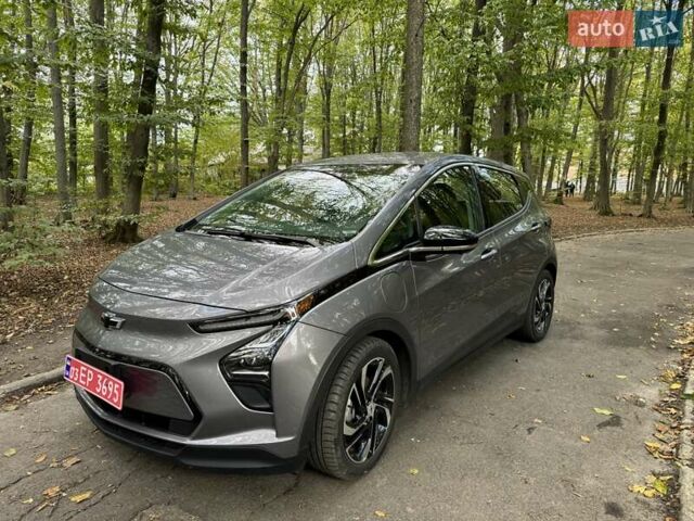 Серый Шевроле Bolt EV, объемом двигателя 0 л и пробегом 39 тыс. км за 18400 $, фото 3 на Automoto.ua