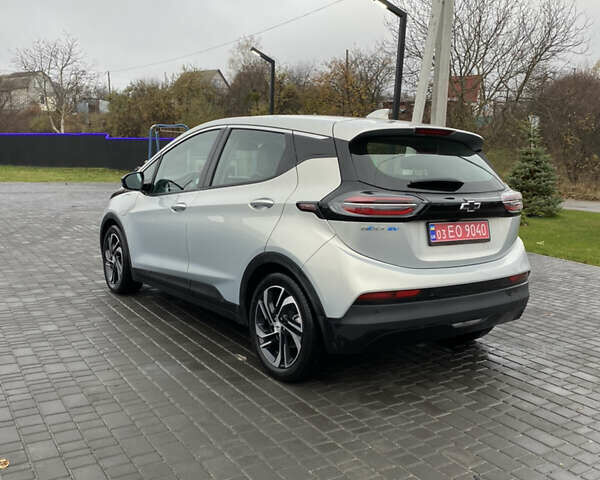 Серый Шевроле Bolt EV, объемом двигателя 0 л и пробегом 9 тыс. км за 18700 $, фото 17 на Automoto.ua