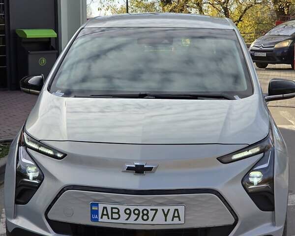 Серый Шевроле Bolt EV, объемом двигателя 0 л и пробегом 60 тыс. км за 16500 $, фото 2 на Automoto.ua