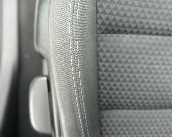 Серый Шевроле Bolt EV, объемом двигателя 0 л и пробегом 35 тыс. км за 19800 $, фото 15 на Automoto.ua