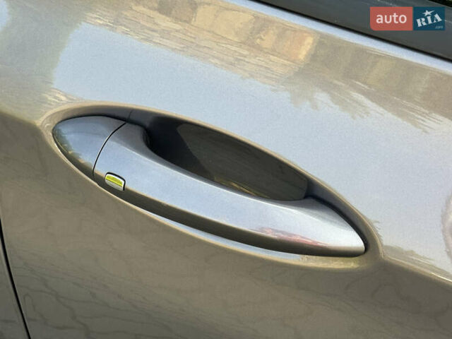 Серый Шевроле Bolt EV, объемом двигателя 0 л и пробегом 22 тыс. км за 17499 $, фото 33 на Automoto.ua