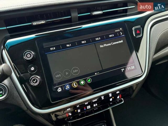 Серый Шевроле Bolt EV, объемом двигателя 0 л и пробегом 66 тыс. км за 18400 $, фото 31 на Automoto.ua