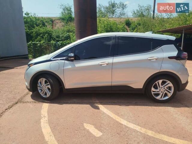 Сірий Шевроле Bolt EV, об'ємом двигуна 0 л та пробігом 43 тис. км за 18500 $, фото 5 на Automoto.ua