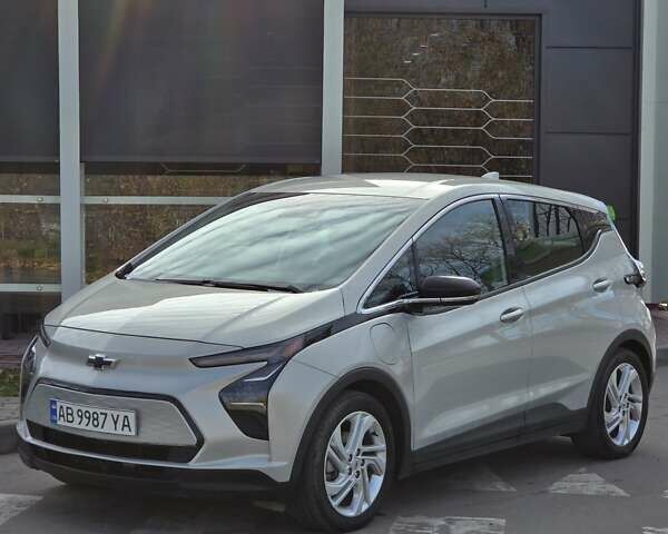 Серый Шевроле Bolt EV, объемом двигателя 0 л и пробегом 60 тыс. км за 16500 $, фото 3 на Automoto.ua