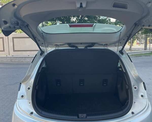 Серый Шевроле Bolt EV, объемом двигателя 0 л и пробегом 57 тыс. км за 18900 $, фото 13 на Automoto.ua