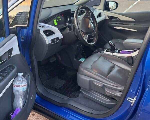 Синий Шевроле Bolt EV, объемом двигателя 0 л и пробегом 128 тыс. км за 13100 $, фото 7 на Automoto.ua