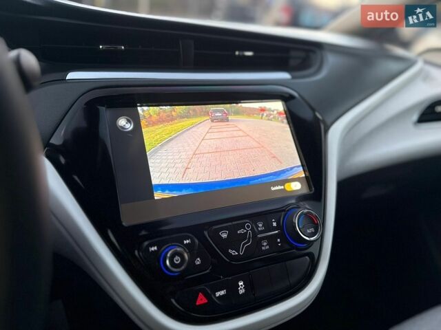 Синій Шевроле Bolt EV, об'ємом двигуна 0 л та пробігом 134 тис. км за 15300 $, фото 27 на Automoto.ua