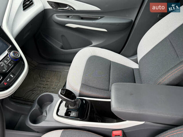 Синій Шевроле Bolt EV, об'ємом двигуна 0 л та пробігом 138 тис. км за 13500 $, фото 11 на Automoto.ua