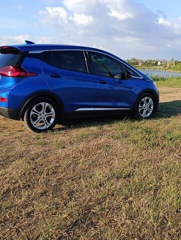 Синий Шевроле Bolt EV, объемом двигателя 0 л и пробегом 128 тыс. км за 13600 $, фото 4 на Automoto.ua