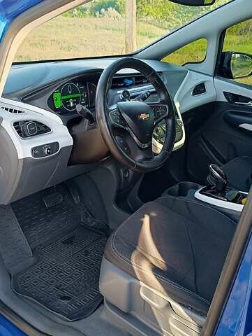 Синий Шевроле Bolt EV, объемом двигателя 0 л и пробегом 128 тыс. км за 13600 $, фото 12 на Automoto.ua