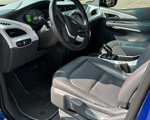 Синий Шевроле Bolt EV, объемом двигателя 0 л и пробегом 113 тыс. км за 13200 $, фото 8 на Automoto.ua