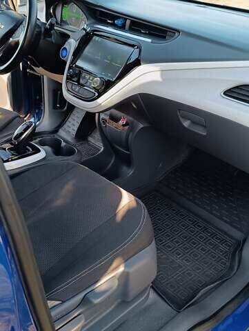 Синий Шевроле Bolt EV, объемом двигателя 0 л и пробегом 128 тыс. км за 13600 $, фото 18 на Automoto.ua