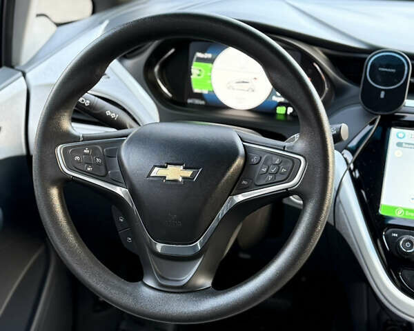 Синий Шевроле Bolt EV, объемом двигателя 0 л и пробегом 64 тыс. км за 17200 $, фото 18 на Automoto.ua