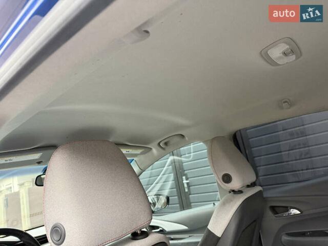 Синій Шевроле Bolt EV, об'ємом двигуна 0 л та пробігом 138 тис. км за 13500 $, фото 15 на Automoto.ua