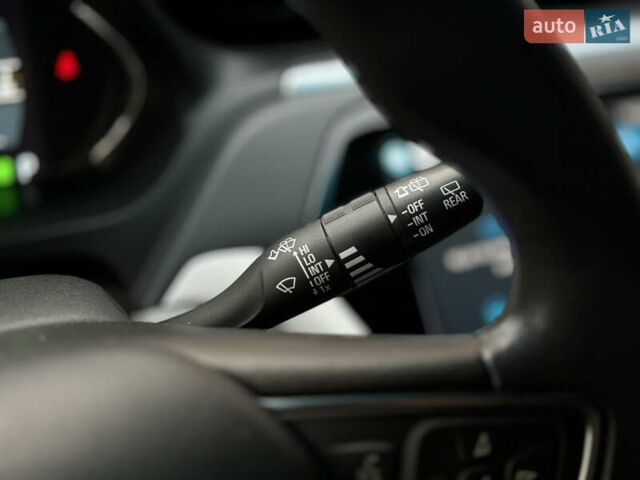 Синий Шевроле Bolt EV, объемом двигателя 0 л и пробегом 125 тыс. км за 13500 $, фото 49 на Automoto.ua