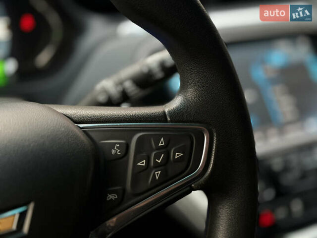 Синий Шевроле Bolt EV, объемом двигателя 0 л и пробегом 125 тыс. км за 13500 $, фото 47 на Automoto.ua