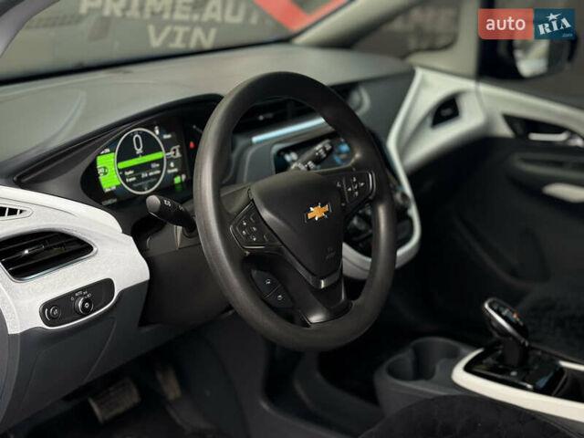 Синий Шевроле Bolt EV, объемом двигателя 0 л и пробегом 125 тыс. км за 13500 $, фото 40 на Automoto.ua