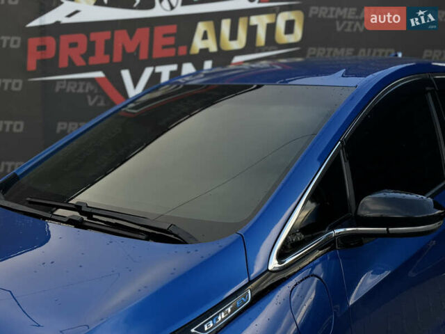 Синий Шевроле Bolt EV, объемом двигателя 0 л и пробегом 125 тыс. км за 13500 $, фото 2 на Automoto.ua