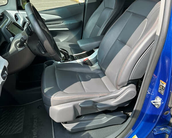 Синий Шевроле Bolt EV, объемом двигателя 0 л и пробегом 113 тыс. км за 13200 $, фото 6 на Automoto.ua