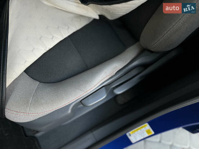 Синий Шевроле Bolt EV, объемом двигателя 0 л и пробегом 125 тыс. км за 13500 $, фото 26 на Automoto.ua