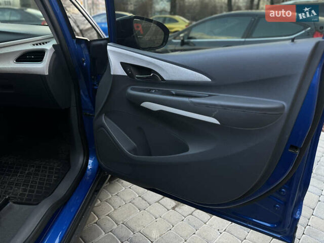 Синій Шевроле Bolt EV, об'ємом двигуна 0 л та пробігом 125 тис. км за 13500 $, фото 35 на Automoto.ua