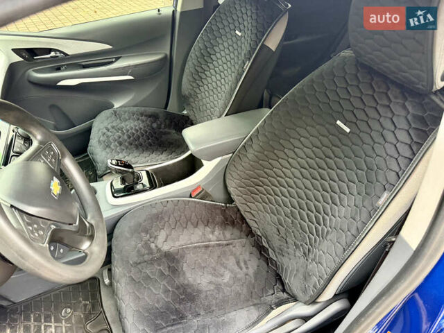 Синий Шевроле Bolt EV, объемом двигателя 0 л и пробегом 125 тыс. км за 13450 $, фото 12 на Automoto.ua