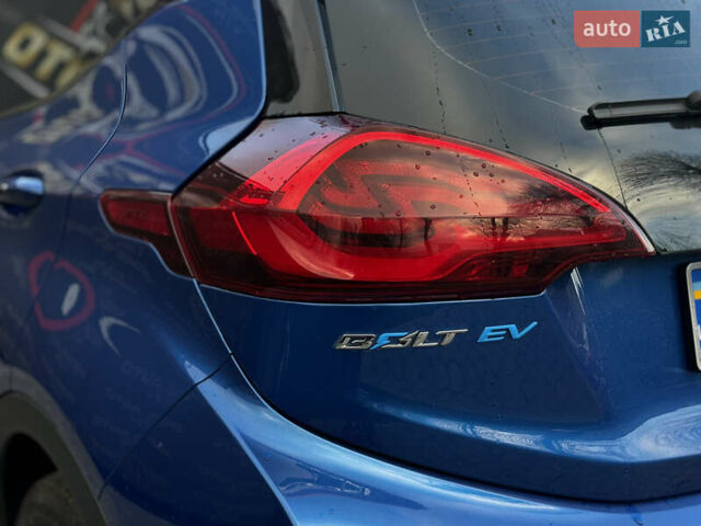 Синий Шевроле Bolt EV, объемом двигателя 0 л и пробегом 125 тыс. км за 13500 $, фото 22 на Automoto.ua