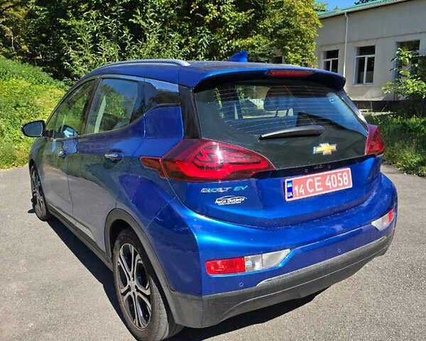 Синий Шевроле Bolt EV, объемом двигателя 0 л и пробегом 68 тыс. км за 16700 $, фото 4 на Automoto.ua