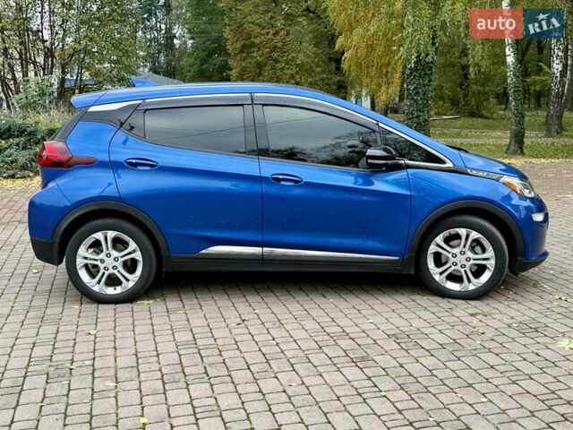 Синий Шевроле Bolt EV, объемом двигателя 0 л и пробегом 125 тыс. км за 13450 $, фото 3 на Automoto.ua