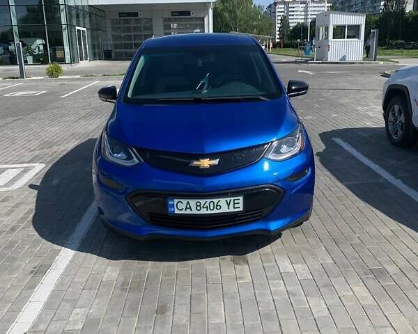 Синий Шевроле Bolt EV, объемом двигателя 0 л и пробегом 283 тыс. км за 11700 $, фото 7 на Automoto.ua