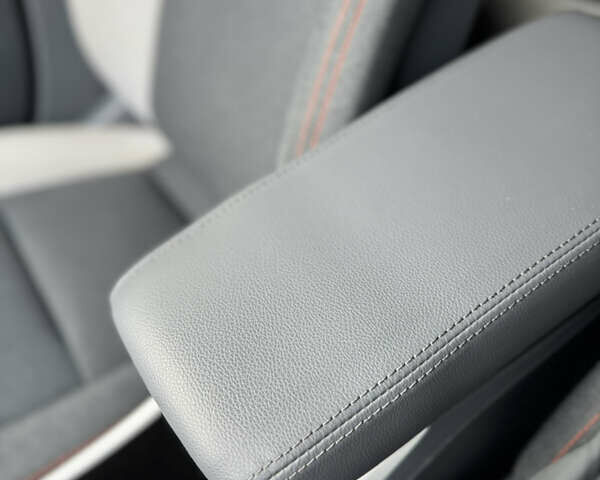 Синій Шевроле Bolt EV, об'ємом двигуна 0 л та пробігом 69 тис. км за 11900 $, фото 62 на Automoto.ua