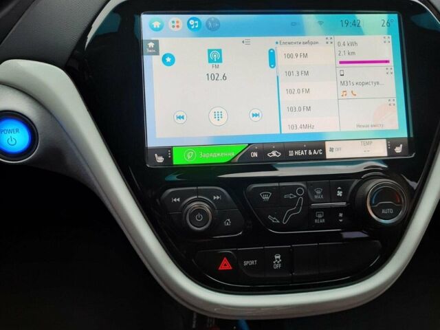 Синий Шевроле Bolt EV, объемом двигателя 0 л и пробегом 133 тыс. км за 15900 $, фото 29 на Automoto.ua