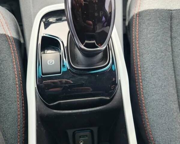 Синий Шевроле Bolt EV, объемом двигателя 0 л и пробегом 244 тыс. км за 12699 $, фото 13 на Automoto.ua