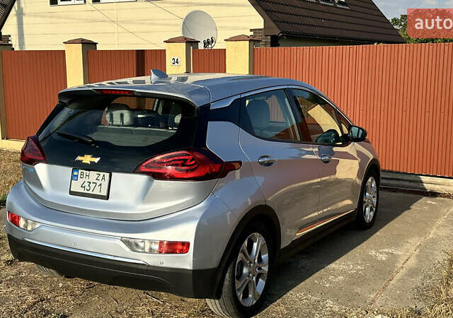 Синий Шевроле Bolt EV, объемом двигателя 0 л и пробегом 53 тыс. км за 17000 $, фото 1 на Automoto.ua