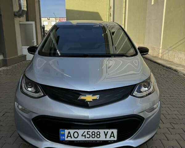 Синий Шевроле Bolt EV, объемом двигателя 0 л и пробегом 108 тыс. км за 17250 $, фото 1 на Automoto.ua