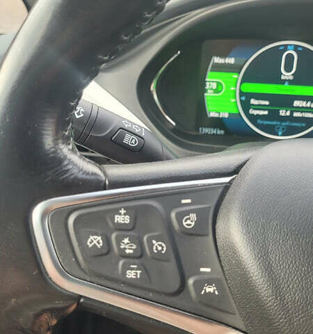 Синий Шевроле Bolt EV, объемом двигателя 0 л и пробегом 139 тыс. км за 14500 $, фото 7 на Automoto.ua