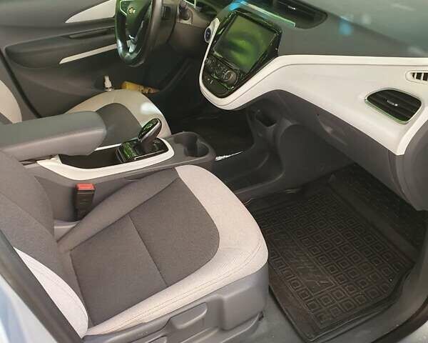 Синий Шевроле Bolt EV, объемом двигателя 0 л и пробегом 53 тыс. км за 17000 $, фото 8 на Automoto.ua