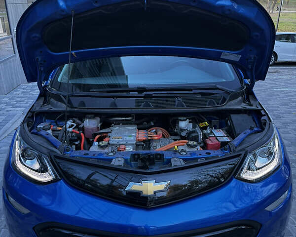 Шевроле Bolt EV 2018 в Запорожье на Automoto.ua Синий Шевроле Bolt EV, объемом двигателя 0 л и пробегом 130 тыс. км за 14200 $, фото 13 на Automoto.ua