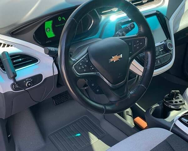 Синий Шевроле Bolt EV, объемом двигателя 0 л и пробегом 67 тыс. км за 16300 $, фото 8 на Automoto.ua