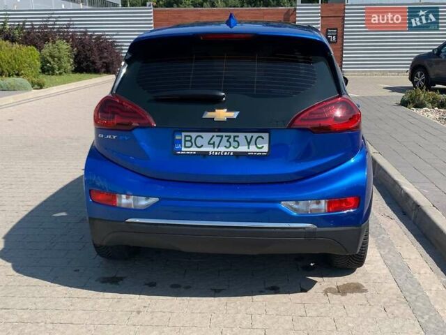 Синий Шевроле Bolt EV, объемом двигателя 0 л и пробегом 67 тыс. км за 16300 $, фото 4 на Automoto.ua