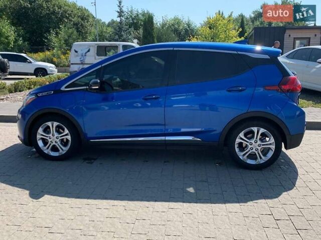 Синий Шевроле Bolt EV, объемом двигателя 0 л и пробегом 67 тыс. км за 16300 $, фото 5 на Automoto.ua