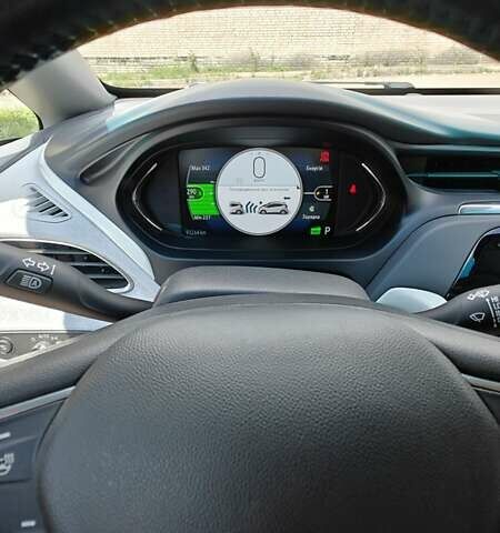 Синий Шевроле Bolt EV, объемом двигателя 0 л и пробегом 93 тыс. км за 16100 $, фото 21 на Automoto.ua