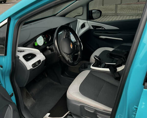 Синий Шевроле Bolt EV, объемом двигателя 0 л и пробегом 316 тыс. км за 13999 $, фото 11 на Automoto.ua
