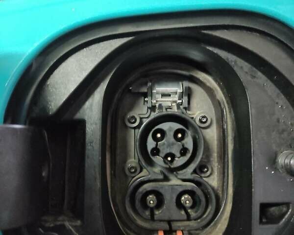 Синий Шевроле Bolt EV, объемом двигателя 0 л и пробегом 49 тыс. км за 16550 $, фото 42 на Automoto.ua