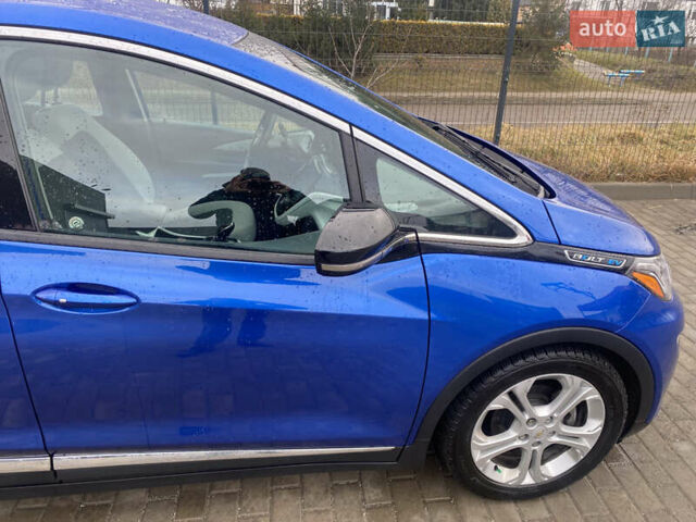 Синий Шевроле Bolt EV, объемом двигателя 0 л и пробегом 82 тыс. км за 15500 $, фото 16 на Automoto.ua