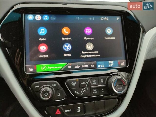 Синий Шевроле Bolt EV, объемом двигателя 0 л и пробегом 49 тыс. км за 16550 $, фото 71 на Automoto.ua