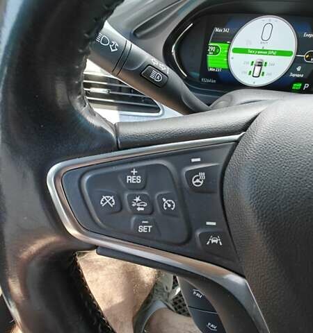 Синий Шевроле Bolt EV, объемом двигателя 0 л и пробегом 93 тыс. км за 16100 $, фото 15 на Automoto.ua