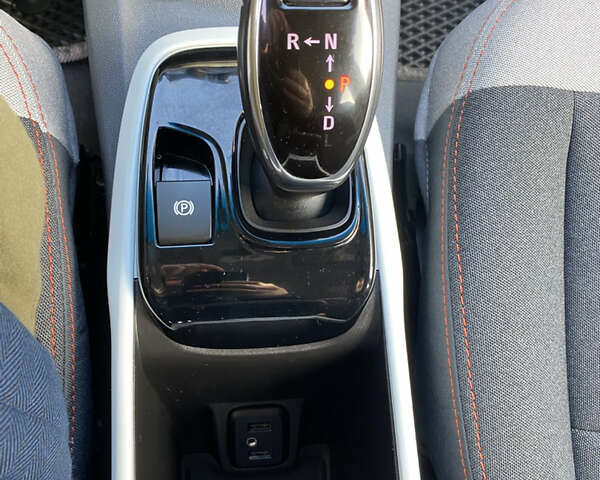 Синий Шевроле Bolt EV, объемом двигателя 0 л и пробегом 82 тыс. км за 15500 $, фото 24 на Automoto.ua