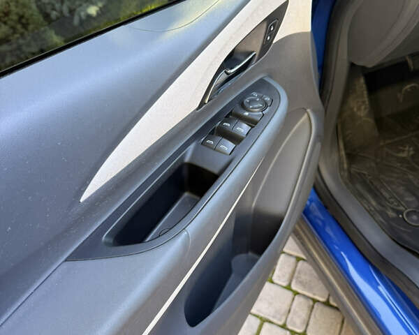 Синий Шевроле Bolt EV, объемом двигателя 0 л и пробегом 160 тыс. км за 13800 $, фото 7 на Automoto.ua